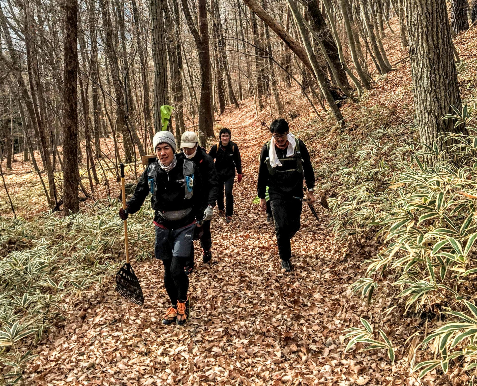 【ランニング・トレッキングコース保全】’ー王城山登山道保全作業