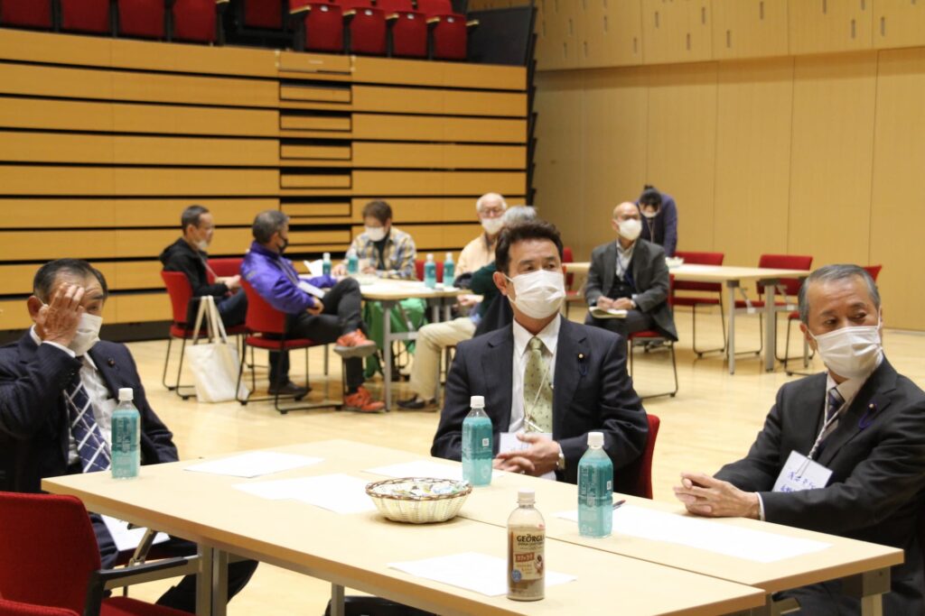 4月のつなカンミーティングを開催しました。