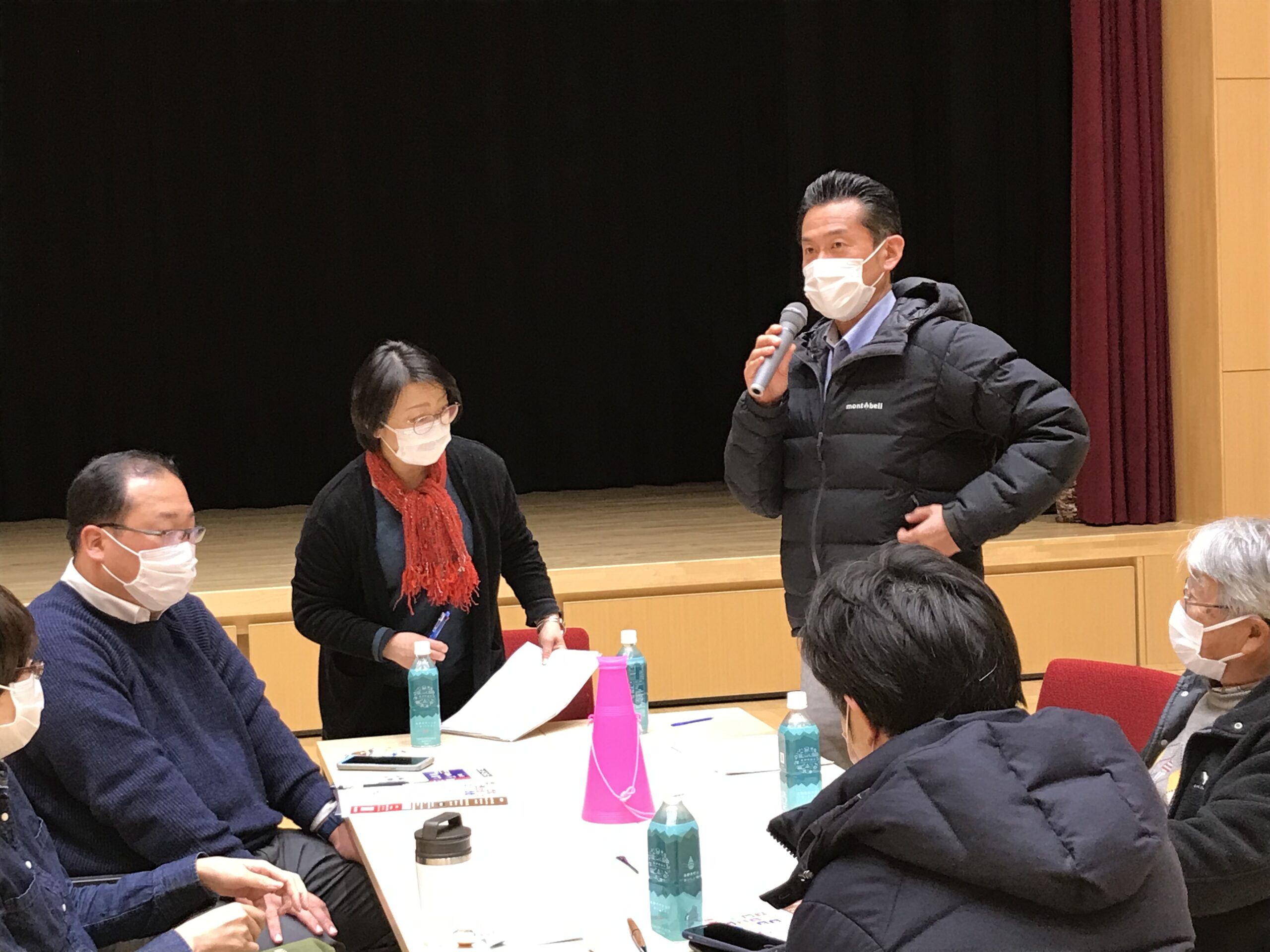 11月のつなカンミーティングを開催しました。